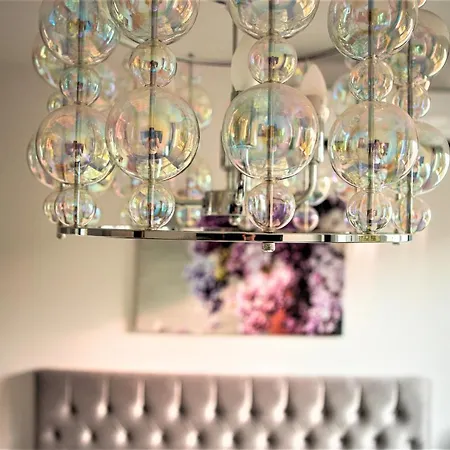 Madea Apartment Split